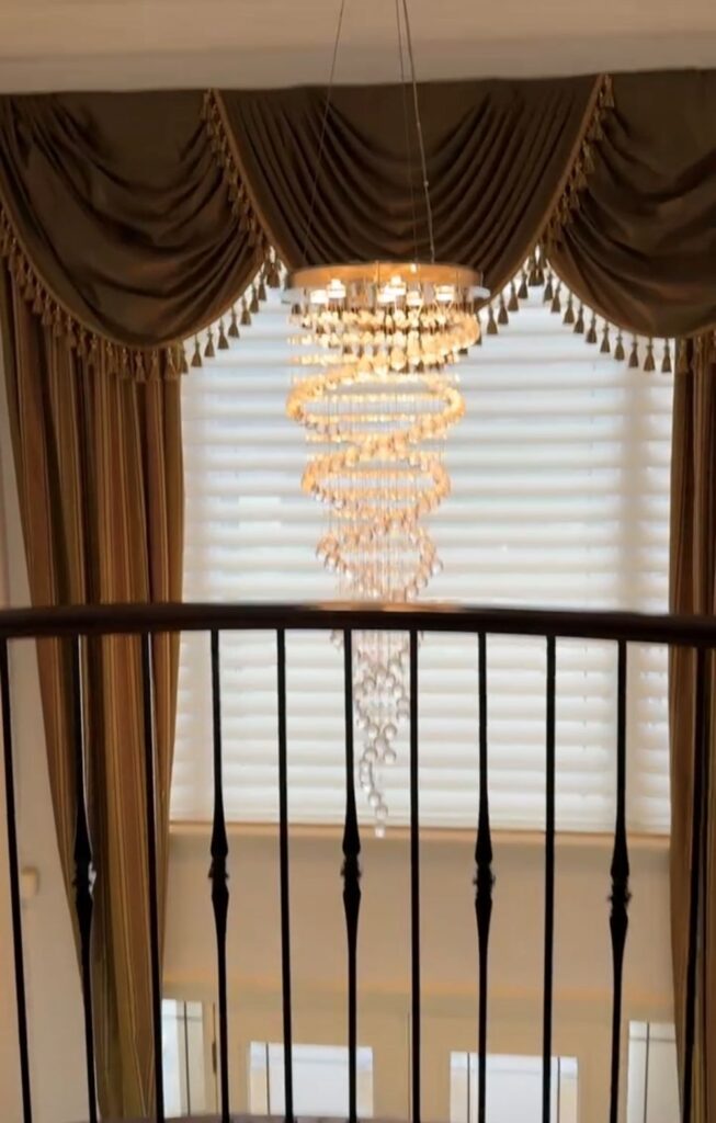 Residential Chandelier Cleaning
